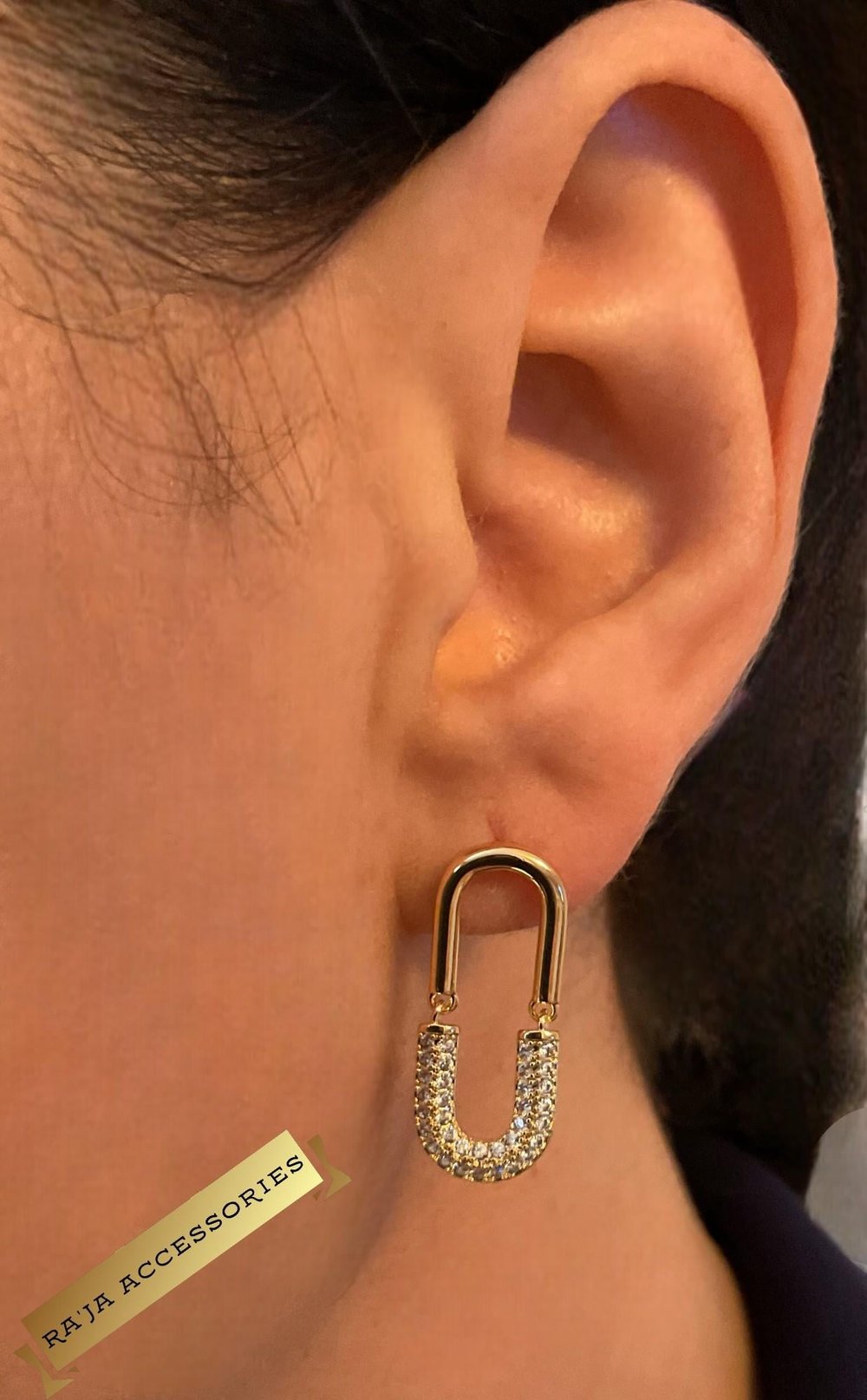 Zirkon Taşlı Oval Gold Küpe