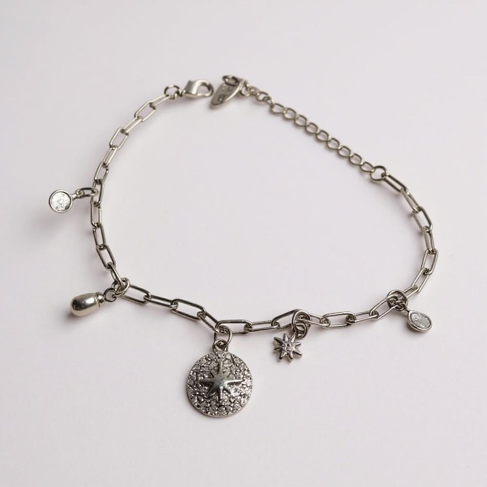 Özel Seri VİP Kalite Kuzey Yıldızı Charm Sallantılı Silver Bileklik
