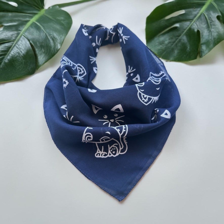 Lacivert Renk Kedi Figürlü %100 Koton Bandana