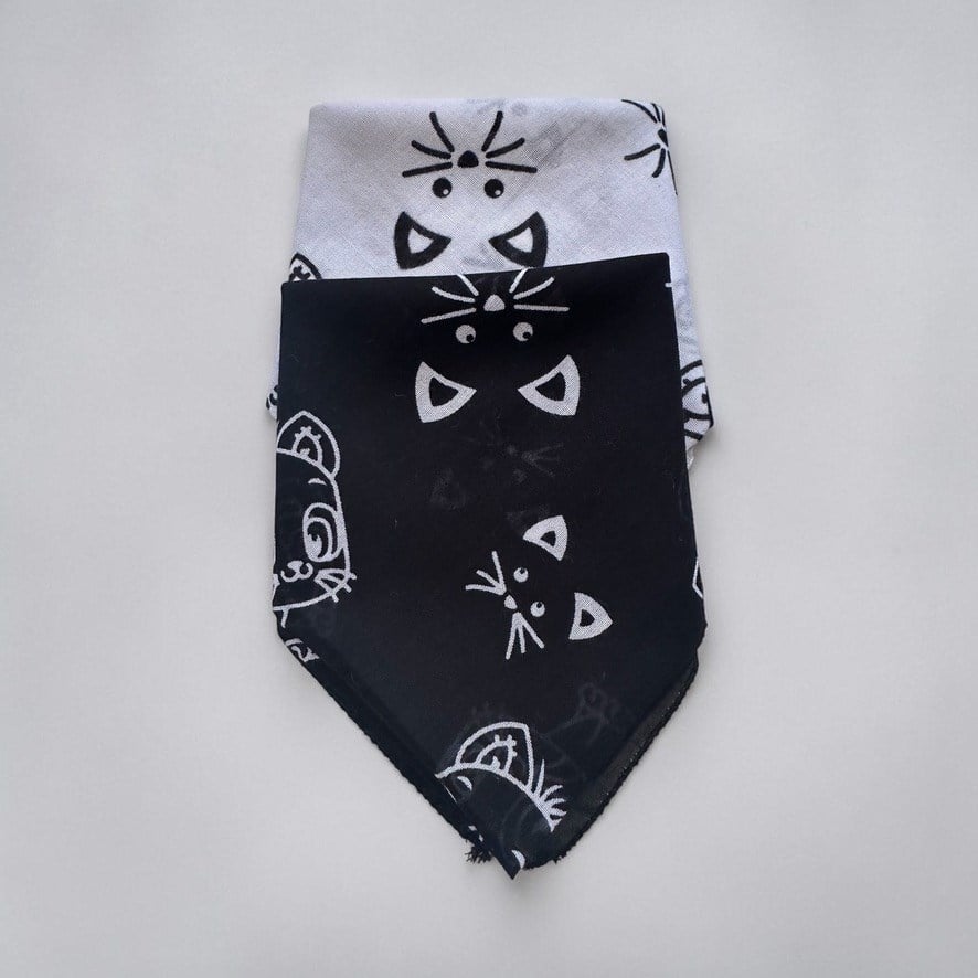 Siyah Ve Beyaz Kedi Figürlü 2'li %100 Koton Bandana