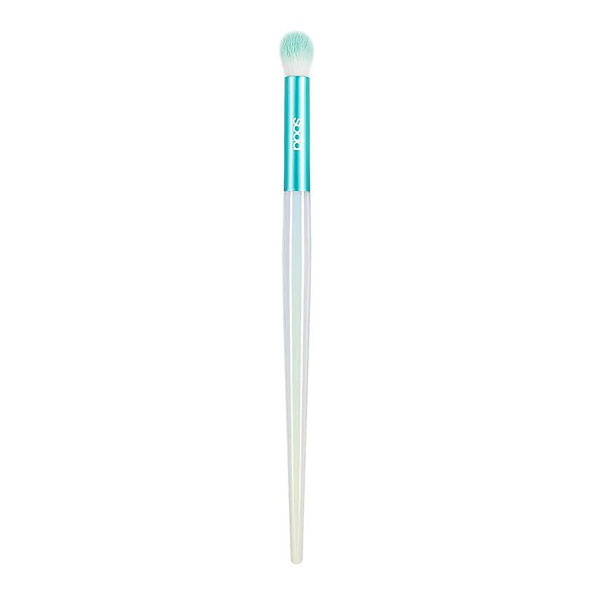 Eyeshadow brush blending  crystalcuties