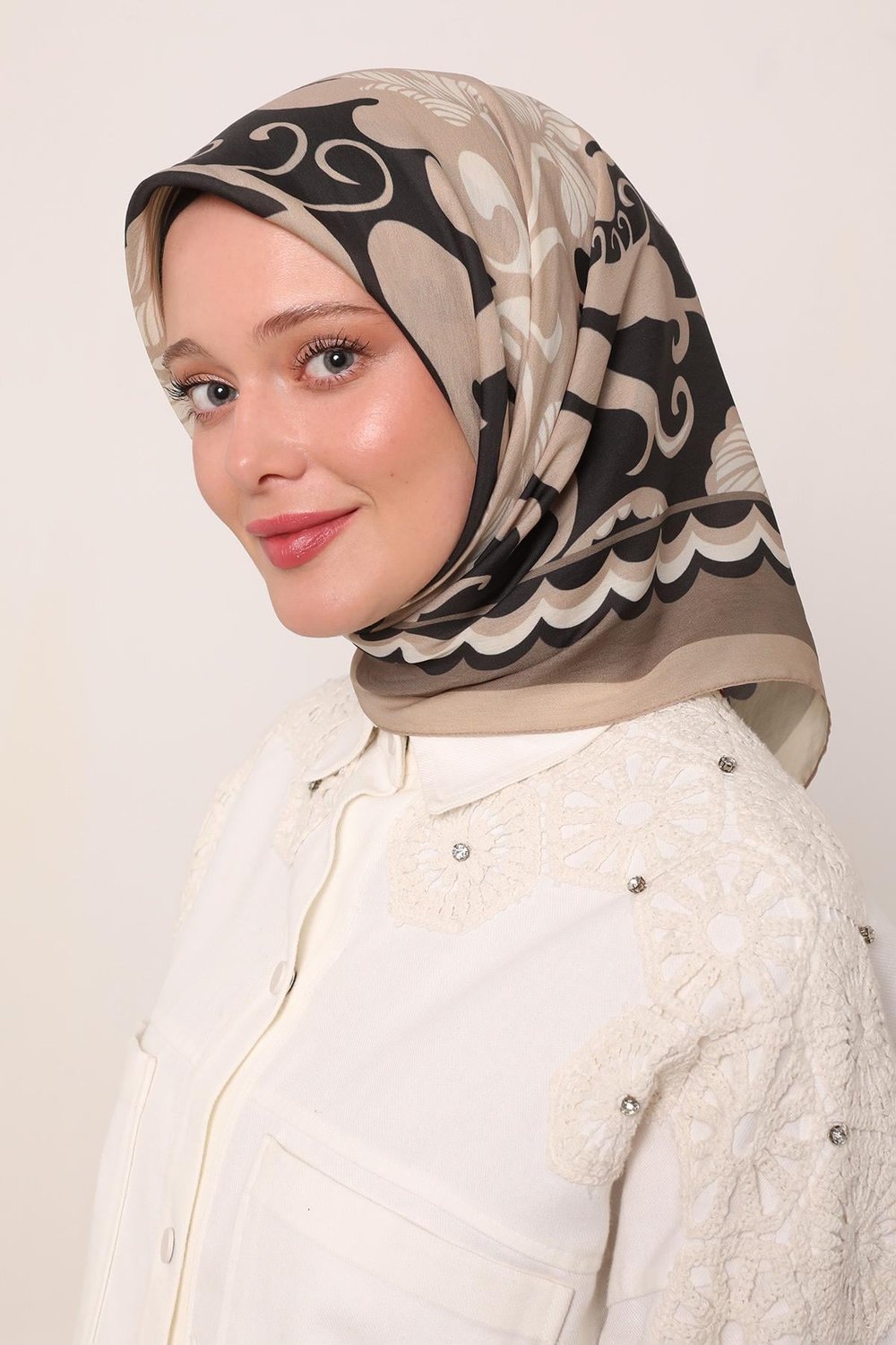 Flora Eşarp | Zarif Vizon