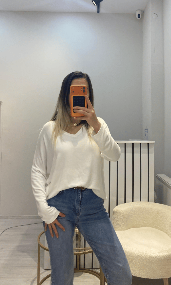 V Yaka Oversize Ekru Bluz