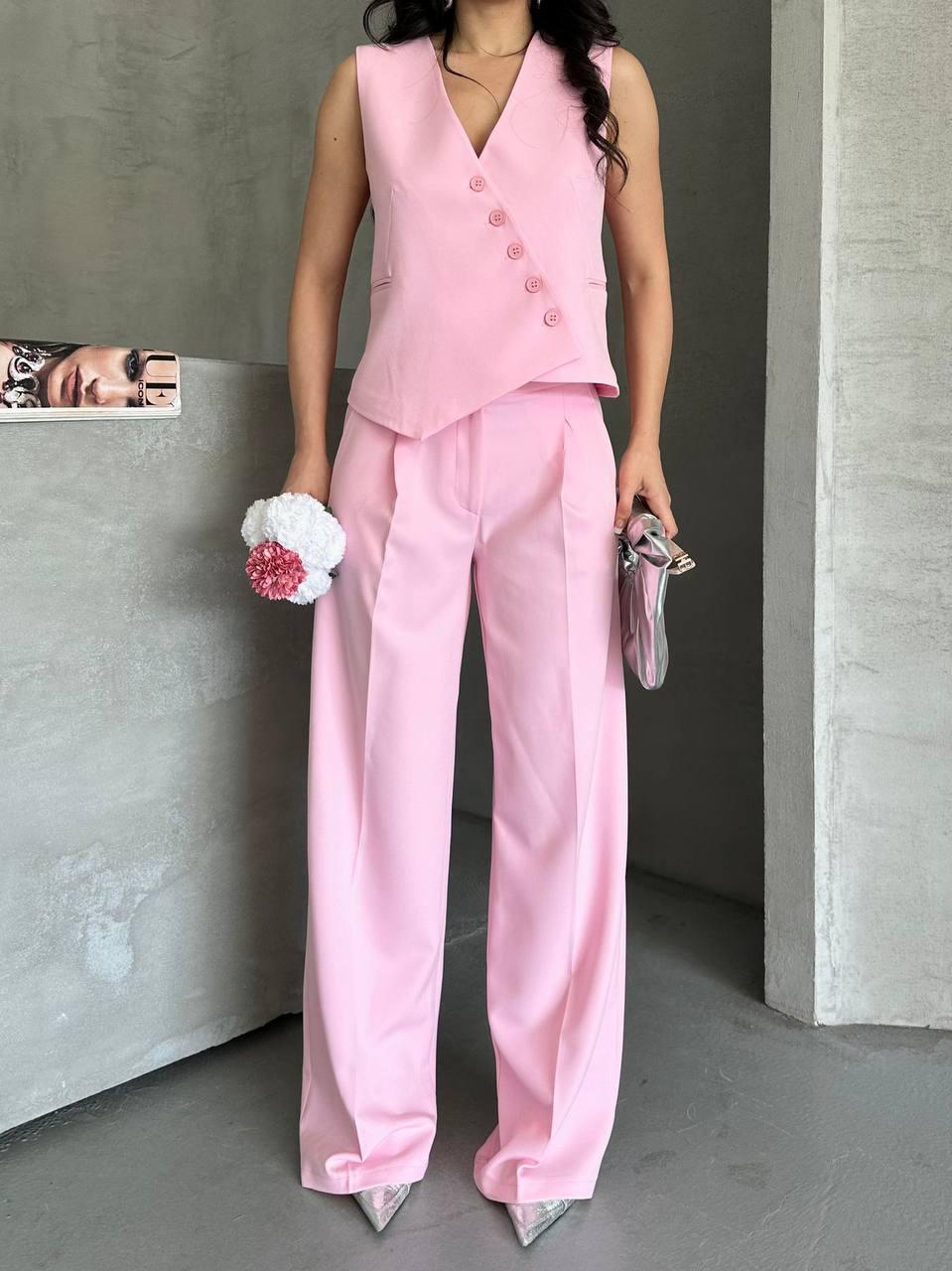 Pembe Çapraz Düğmeli Atlas Kumaş Takım