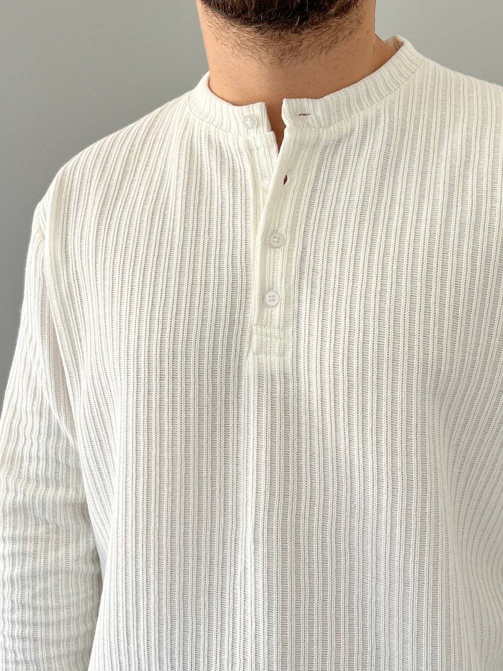 Düğmeli Fitilli İnce Sweatshirt Beyaz