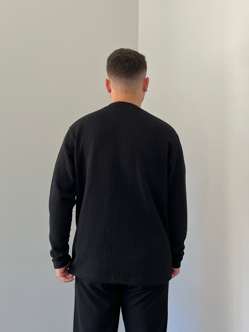 Düğmeli Fitilli İnce Sweatshirt Siyah