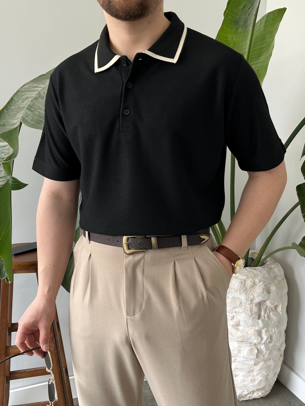 Yaka Detay Basic Siyah Tişört 