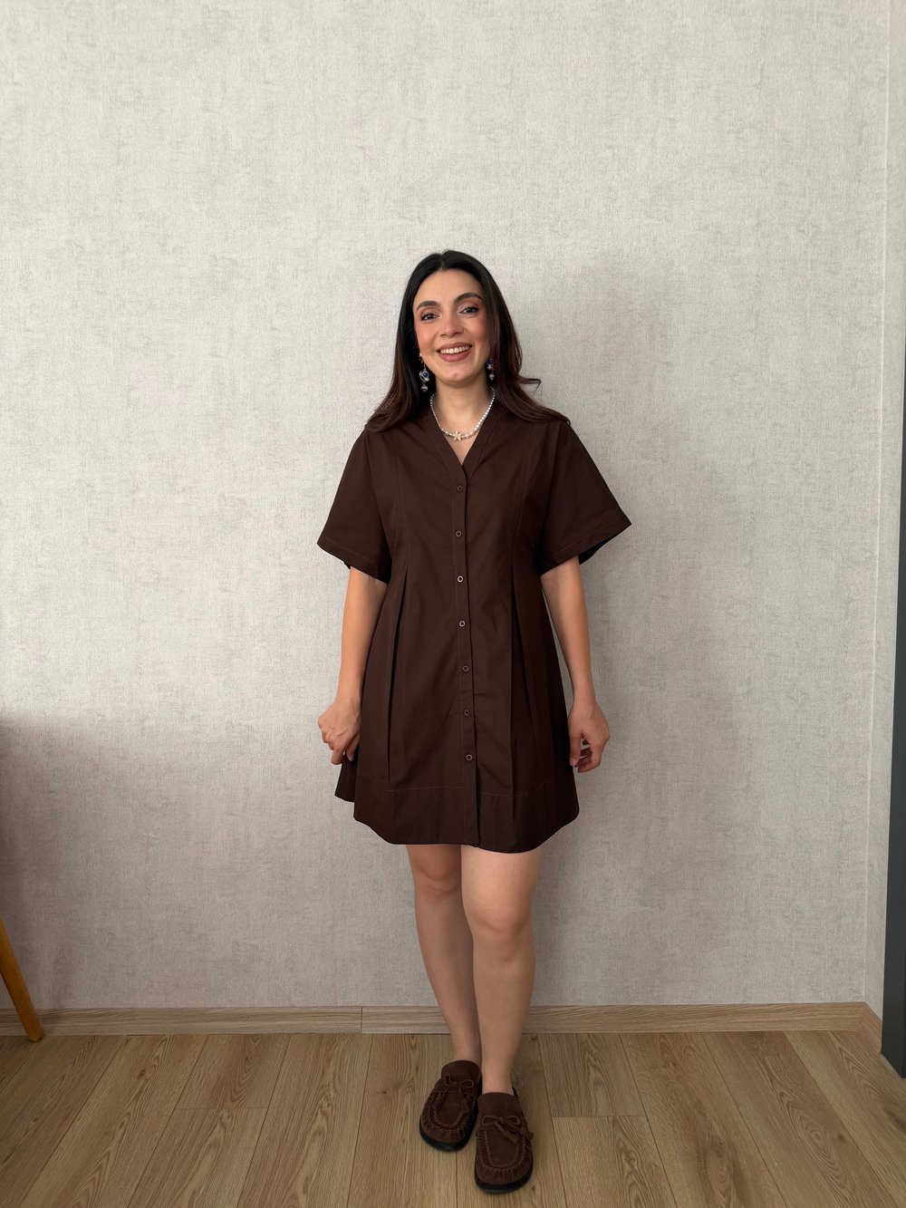 Kahverengi oversize  pileli elbise 