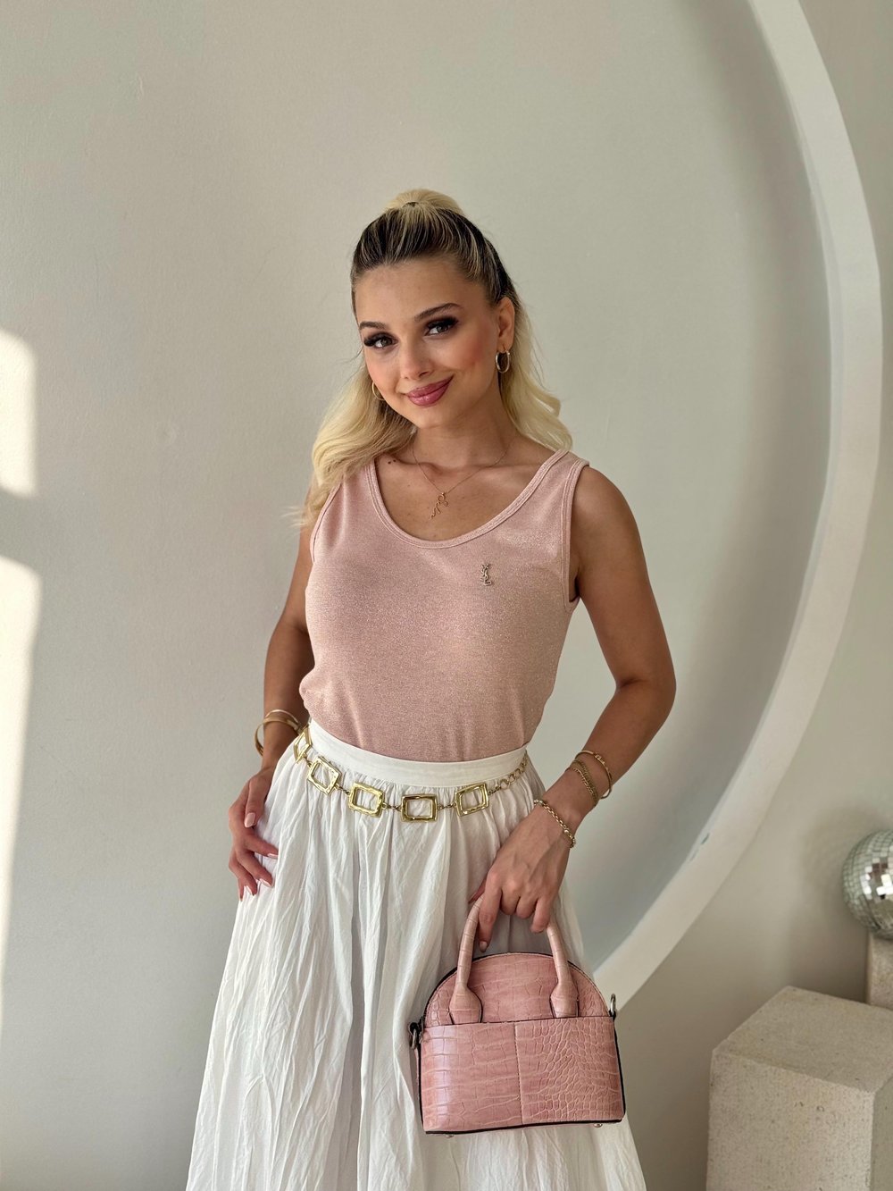 Toz Pembe Parlak Kolsuz Atlet