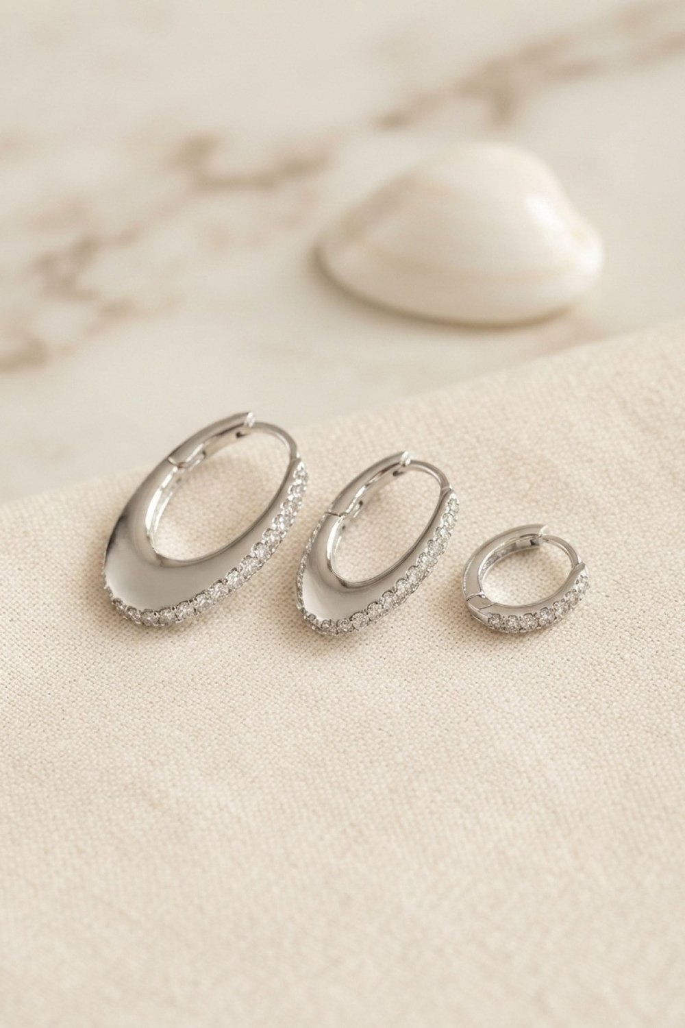 Gümüş Renk Oval Halka Model Zirkon Taşlı 3 lü Küpe Set