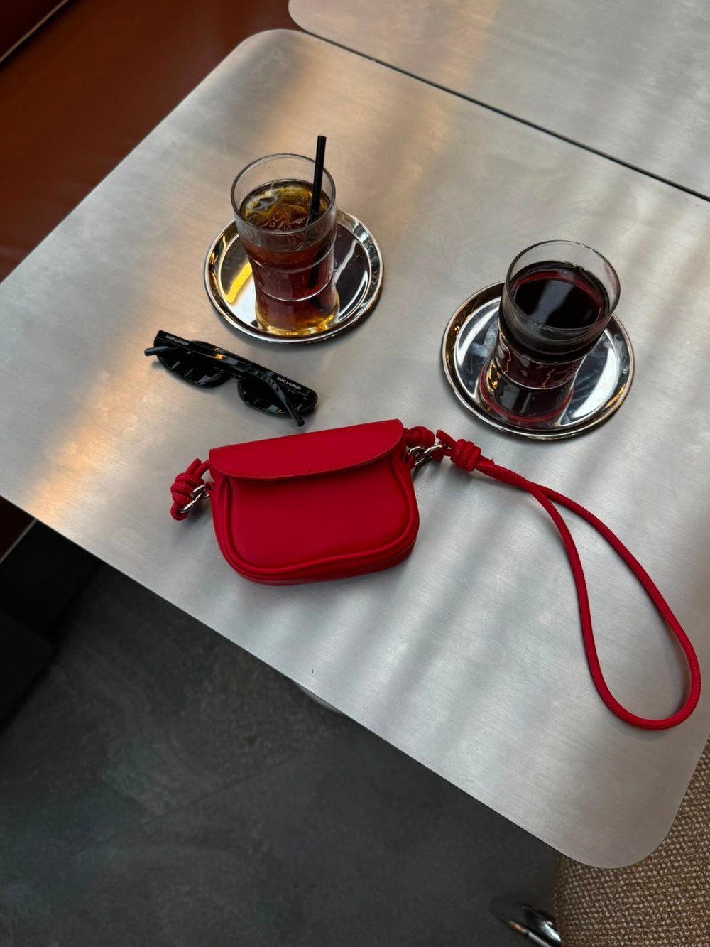 Kırmızı Ayarlanabilir Düğüm Detaylı Mercy Mini Çanta