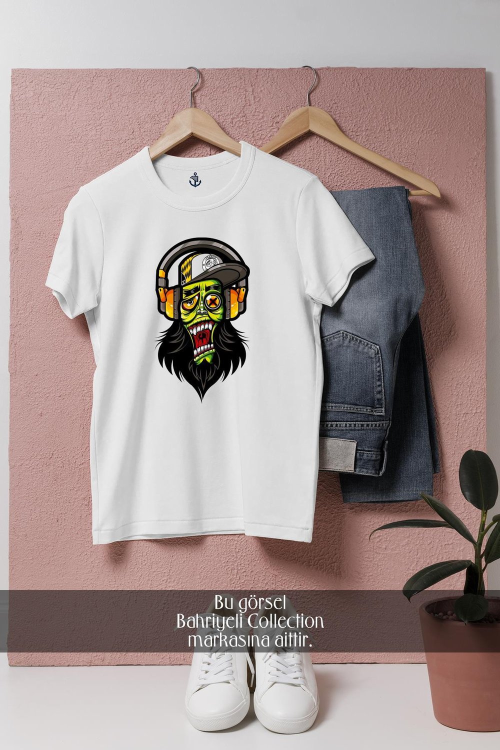 oversize-kulaklikli-zombi-tasarimli-un-e392bf.jpg