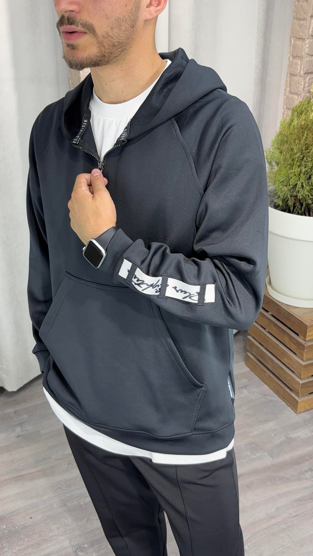 Kapuşonlu Sweatshirt
