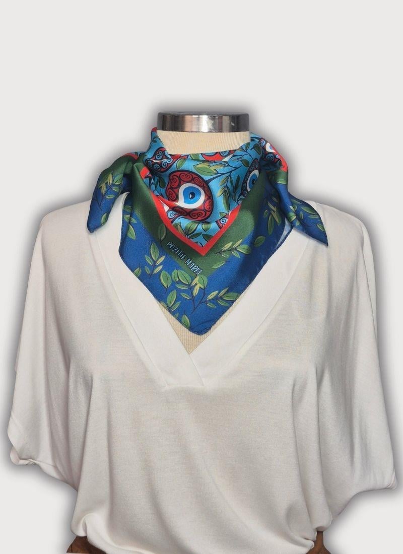 BEREKET KOLEKSİYONU NAR VE NAZAR BONCUĞU DESENLİ BOYUN BANDANA YEŞİL FULAR