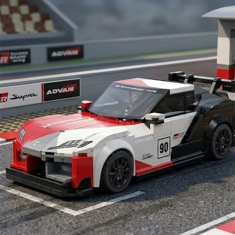 CADA Toyota GR Supra GT4 324 PARÇA BLOCK OYUNCAK
