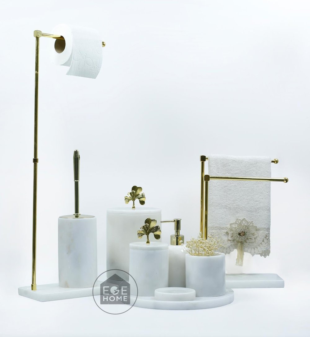 DEKORAFİT BEYAZ MERMER 7 PARÇA BANYO SETİ  WC HAVLULUK- İKİLİ HAVLULUK GOLD GİNGO