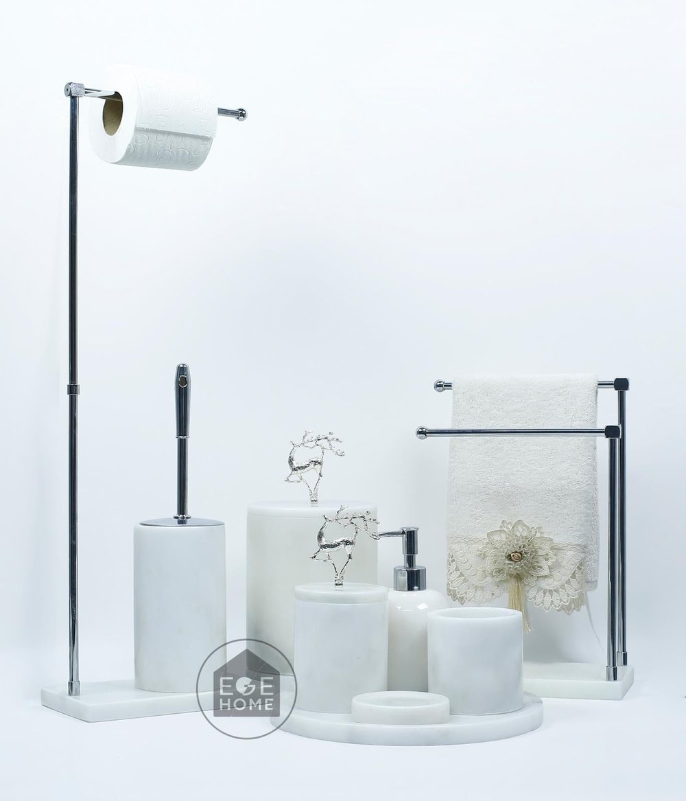 DEKORAFİT BEYAZ MERMER 7 PARÇA BANYO SETİ  WC HAVLULUK- İKİLİ HAVLULUK GÜMÜŞ UÇAN GEYİK