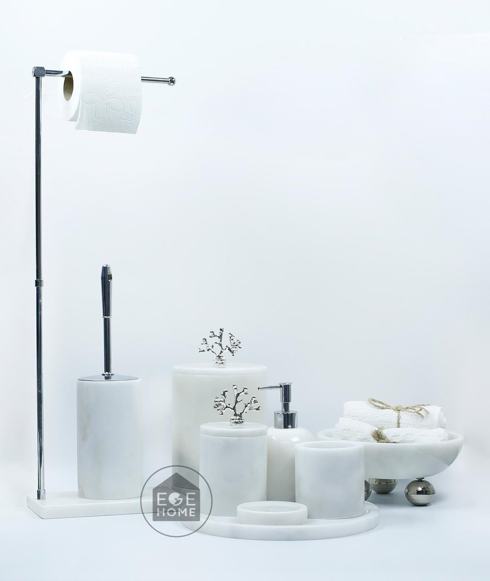 DEKORAFİT BEYAZ MERMER 7 PARÇA BANYO SETİ WC HAVLULUK-KASE GÜMÜŞ MERCAN