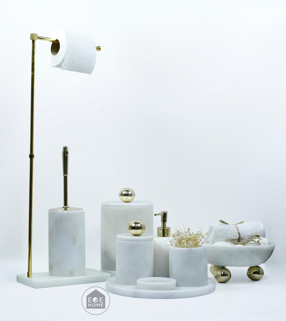 DEKORAFİT BEYAZ MERMER 7 PARÇA BANYO SETİ WC HAVLULUK-KASE GOLD DİSKO TOPU