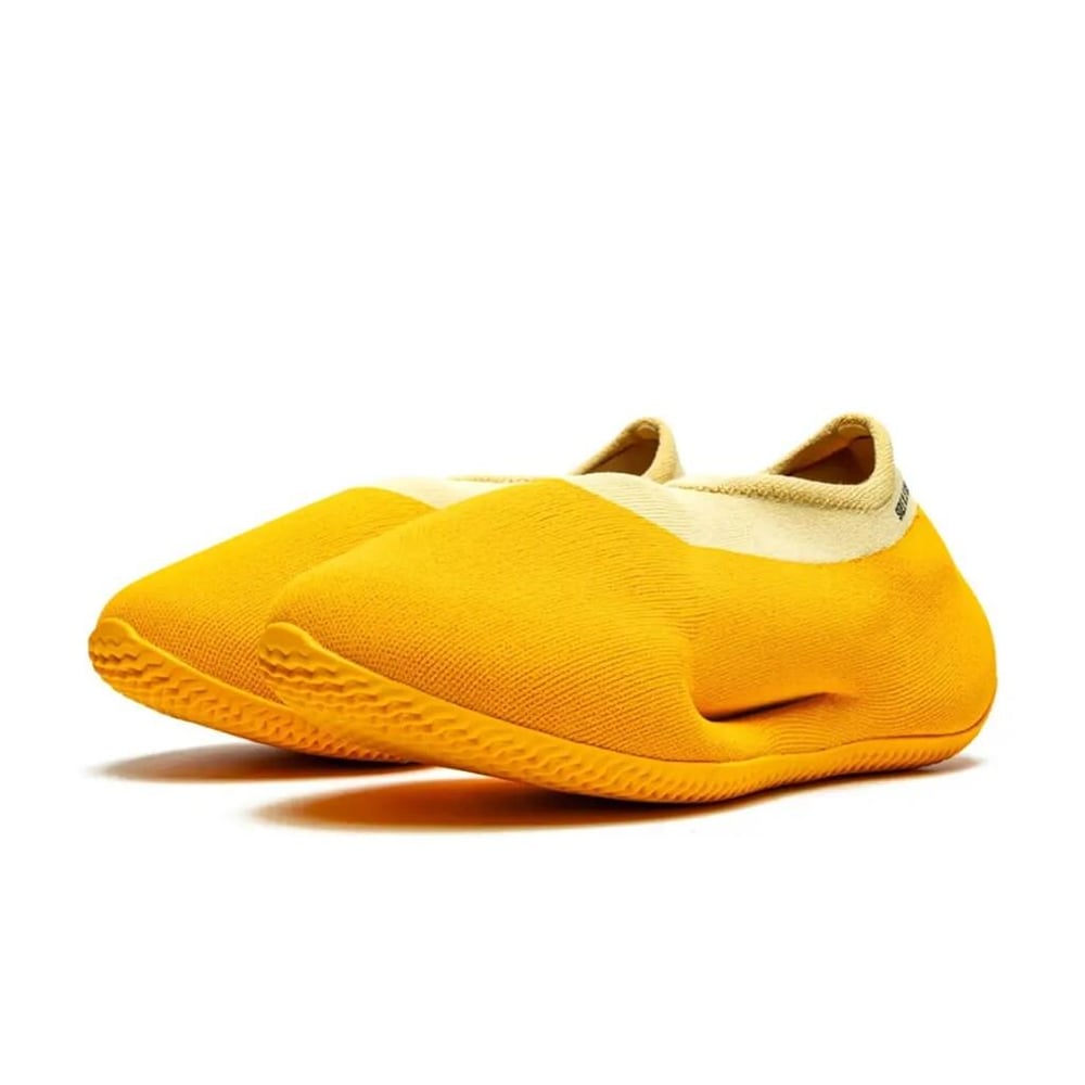 Adidas Yeezy Knit Runner Sulfur sneakers