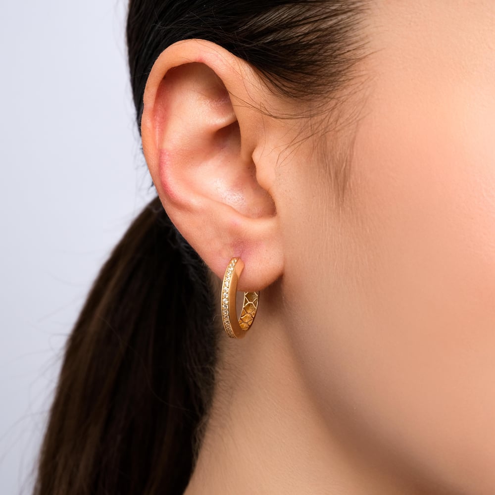 14 Ayar 20mm Taşlı Halka Küpe