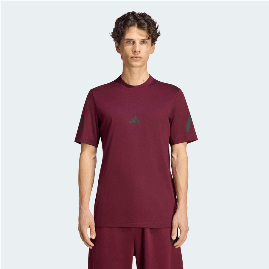 M Z.N.E. TEE RE