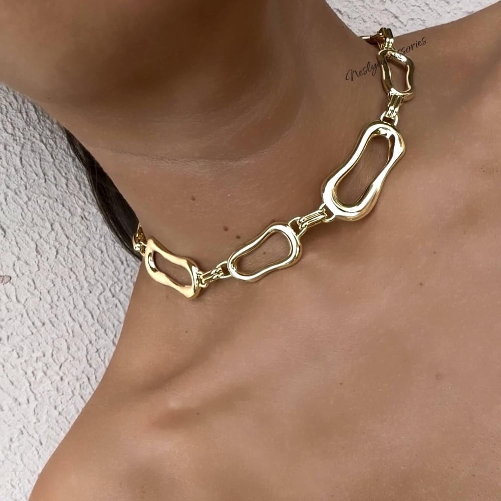 Fluid Gold – Ayarlanabilir Form Kolye