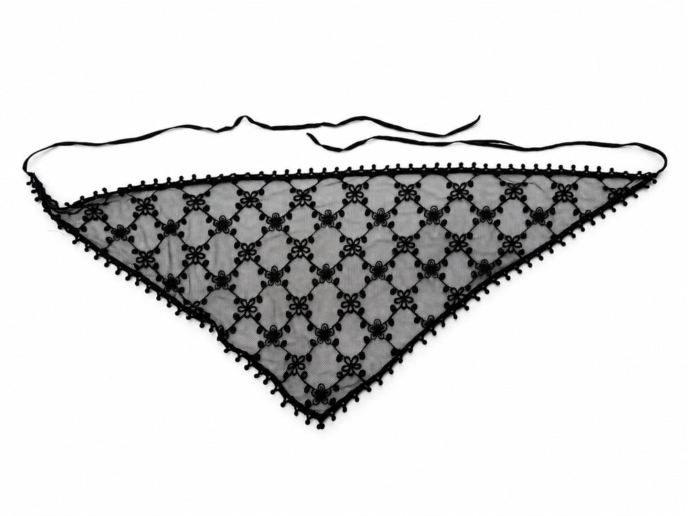 Dantel  Bandana