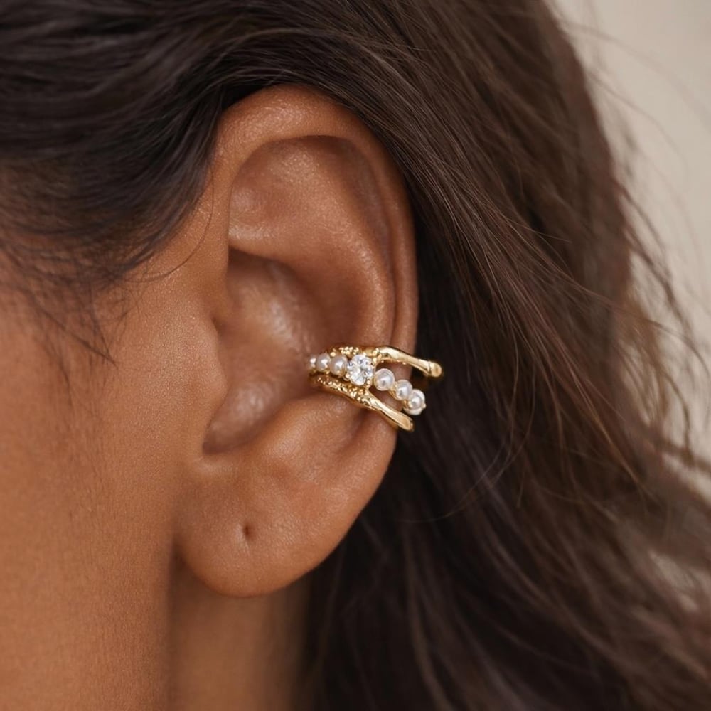 Gold İncili Ear Cuff