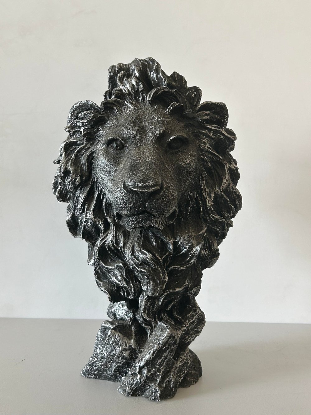 Aslan Kafası Heykeli