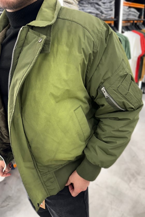Renk Geçişli Haki İçi Dolgulu Bomber Mont