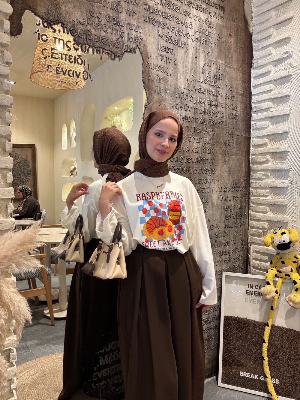 REÇEL BASKILI SWEETSHIRT