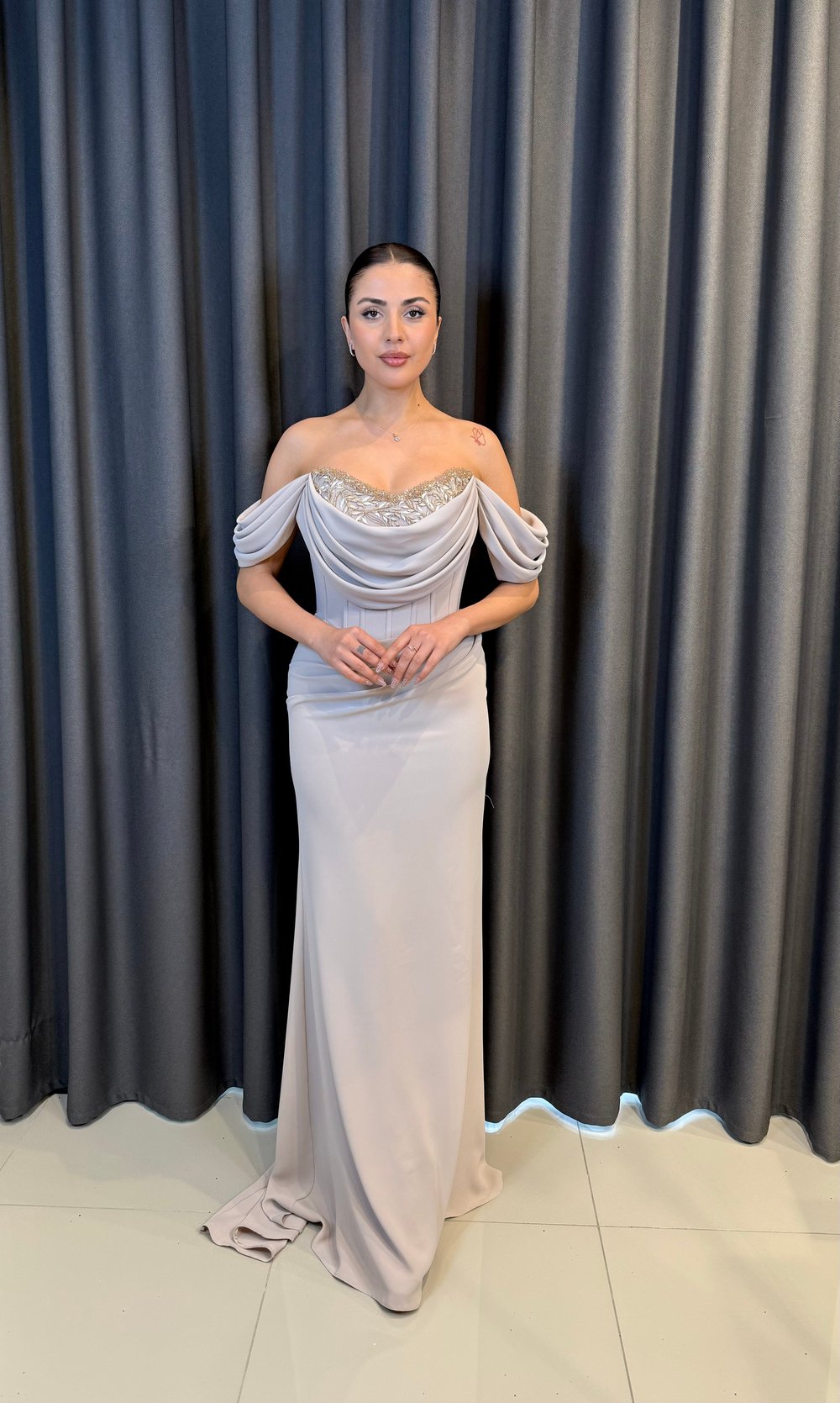 Vizon Düşük Omuz Drape Detaylı Nakış İşlemeli Abiye Elbise