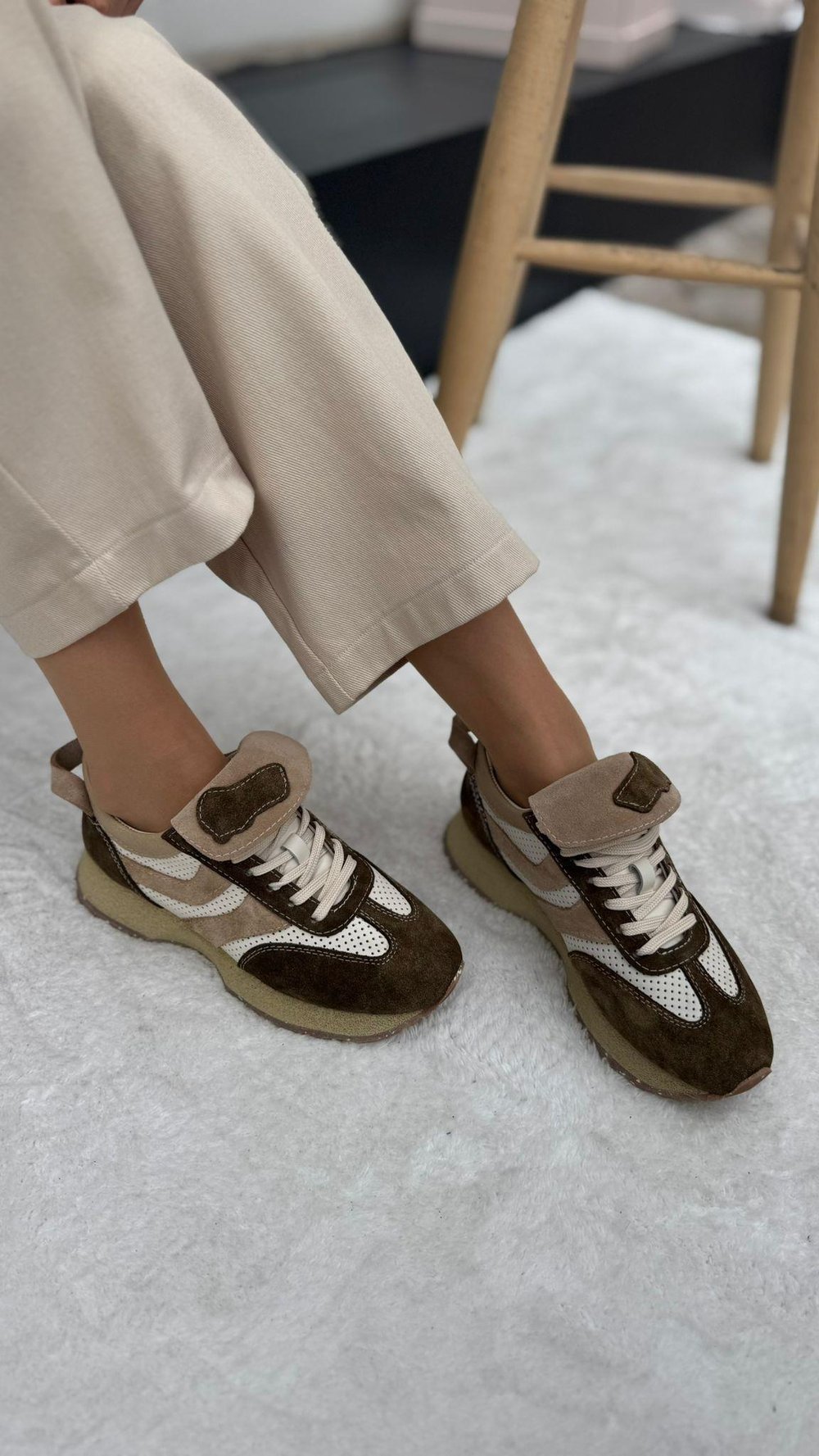 Nubuk Detaylı Özel Seri %100 Hakiki Deri Kadın Sneakers Haki