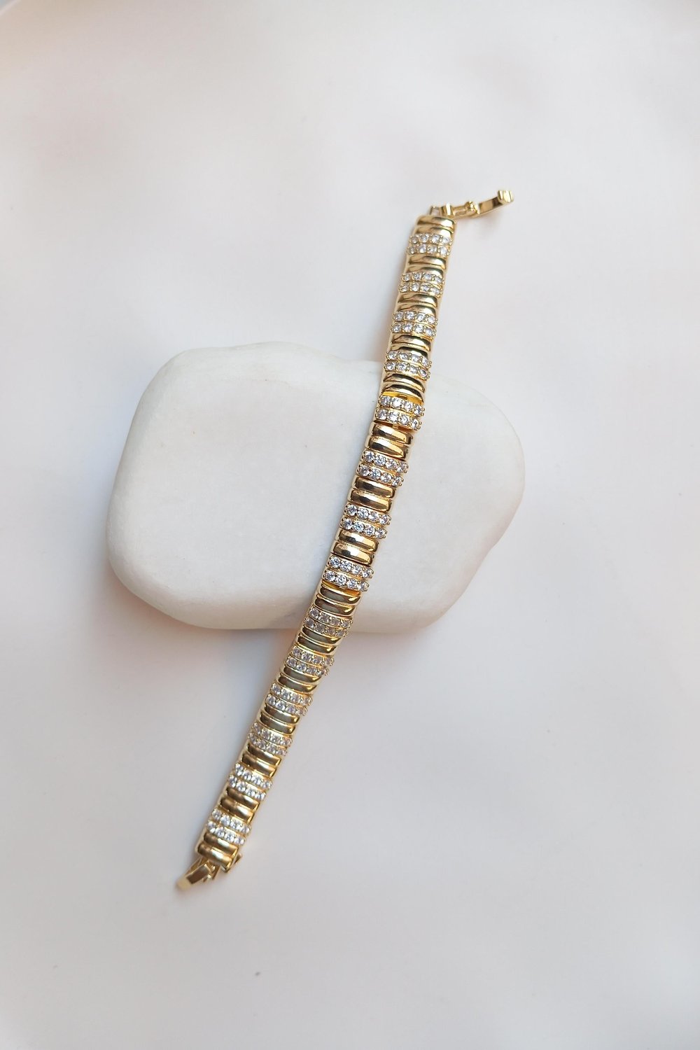 Gold Renk Premium Xuping Bileklik / Model 689
