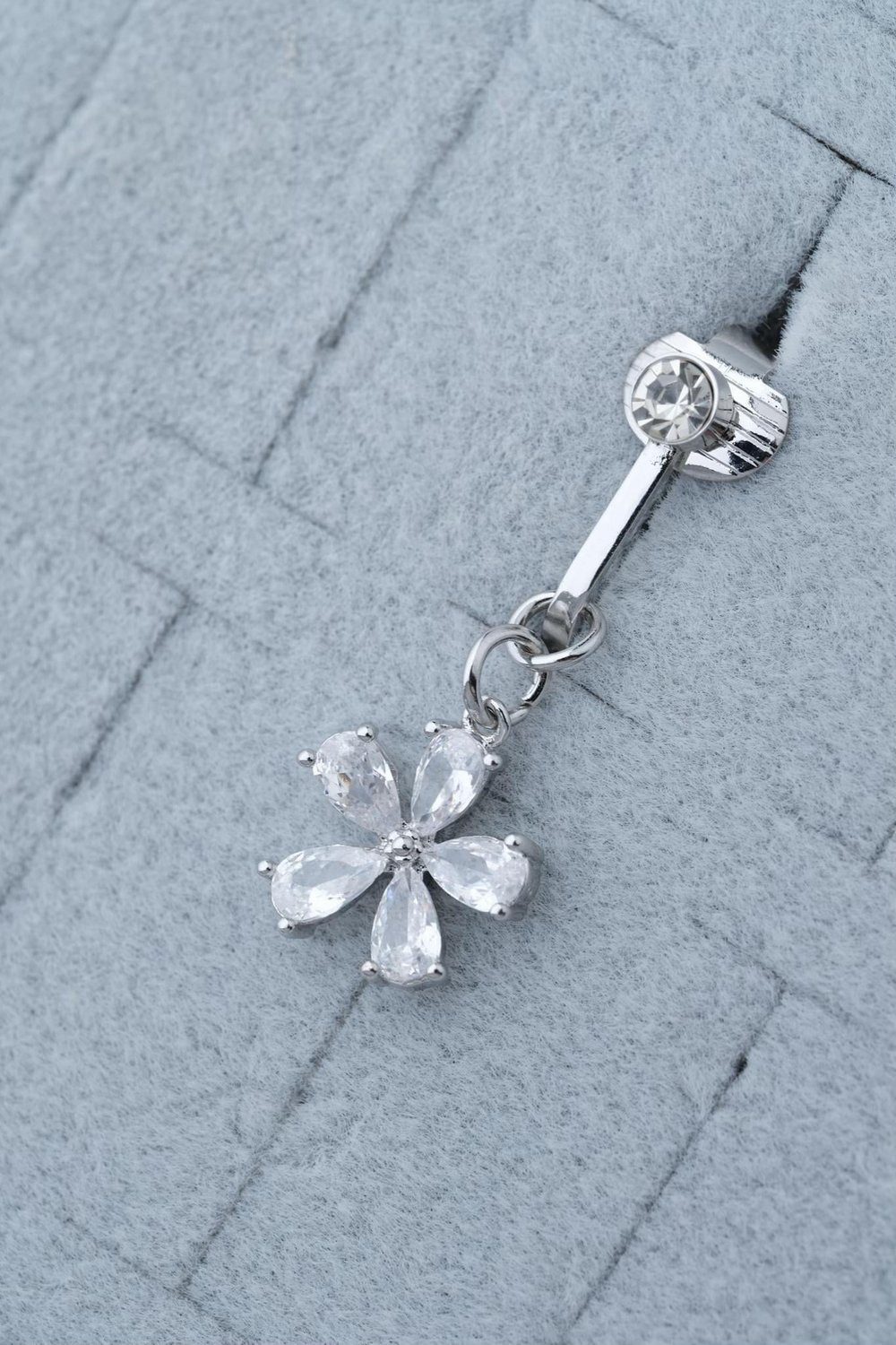 Kıstırmalı Göbek Piercing / Model 105