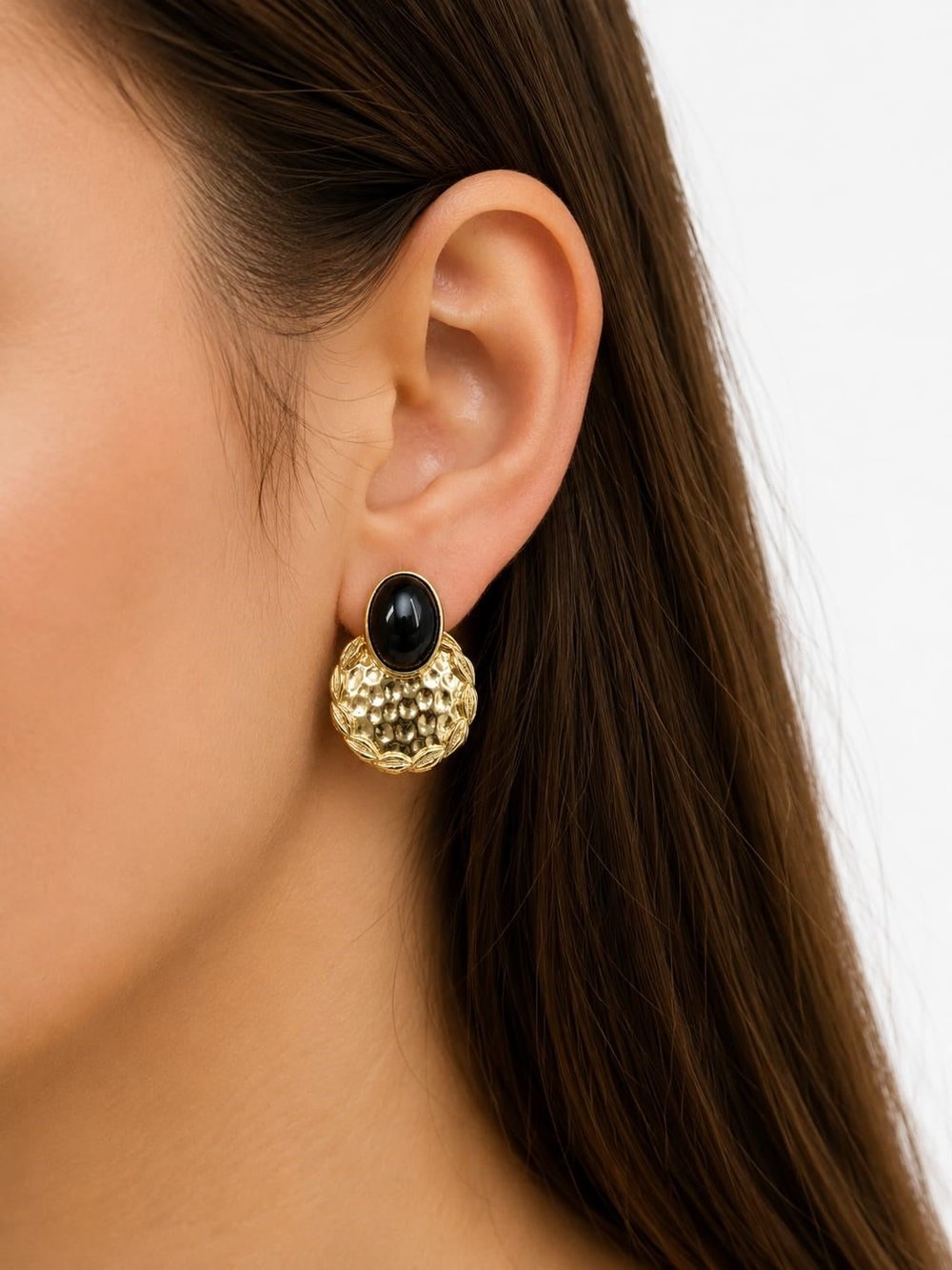 Siyah taşlı 14k gold  vip küpe