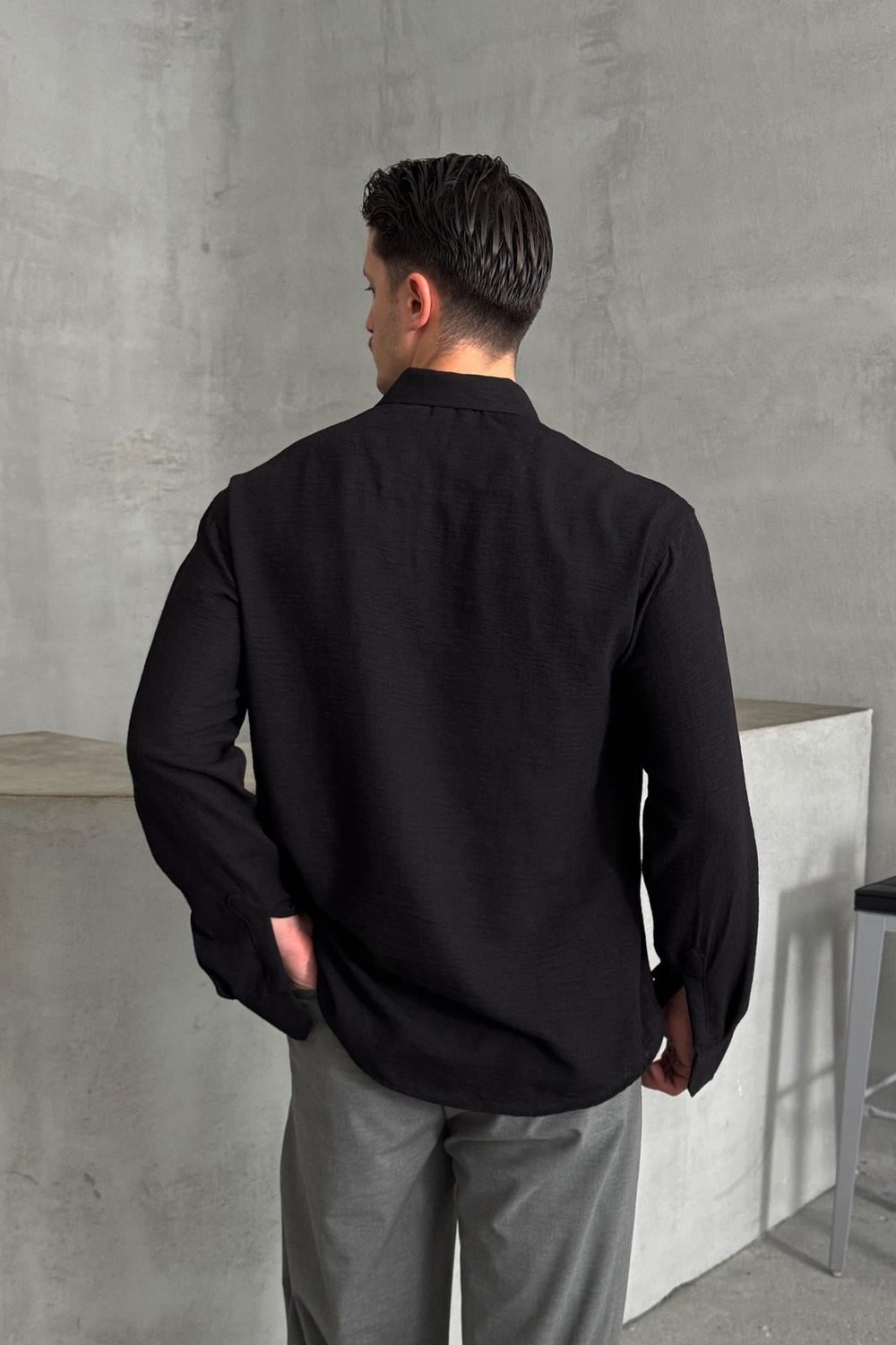 Erkek Oversize Kesim Keten Görünümlü Gömlek Siyah