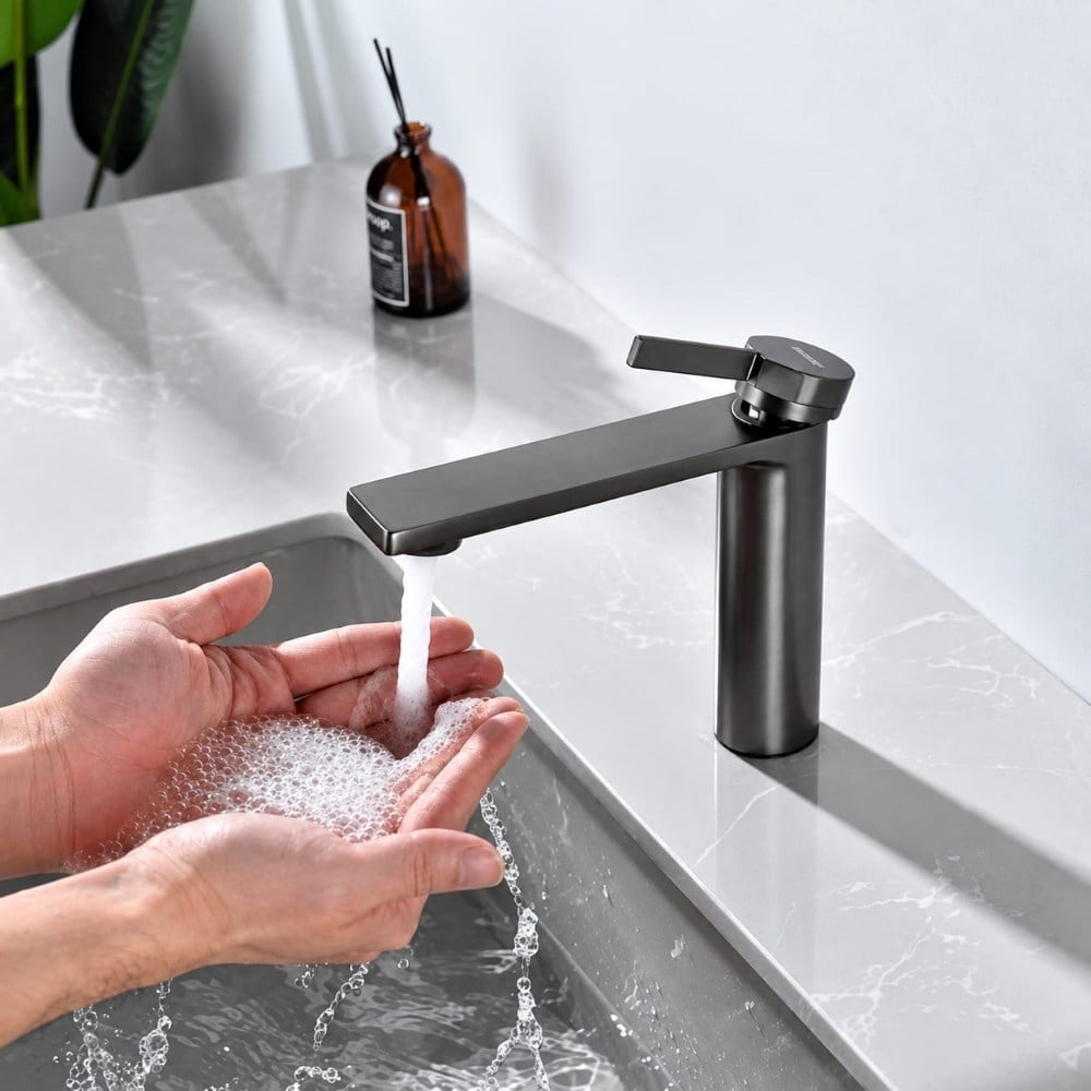 Giano Füme Metalik Gri Lavabo Bataryası (Gun Metal)Giano Lavabo Bataryası Gun Metal | Premium Modern Banyo BataryasıArmatür&BataryaMase ModeLBMS0021DUŞHOMEGiano Füme Metalik Gri Lavabo Bataryası (Gun Metal)
