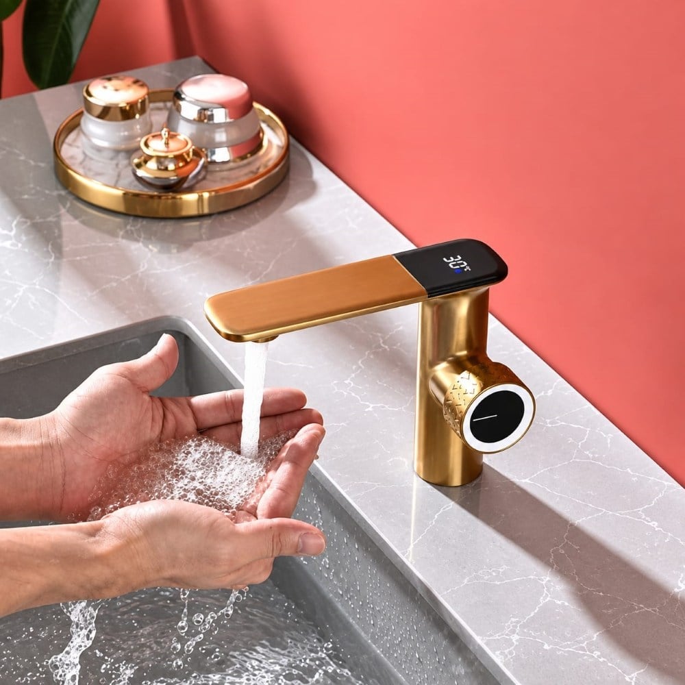 Sky Fırçalanmış Şampanya Gold Lavabo Bataryası (Mat Altın)Sky Lavabo Bataryası Brushed Champagne Gold | Modern Premium Lavabo BataryasıArmatür&BataryaMase ModeLBMS0027DUŞHOMESky Fırçalanmış Şampanya Gold Lavabo Bataryası (Mat Altın)