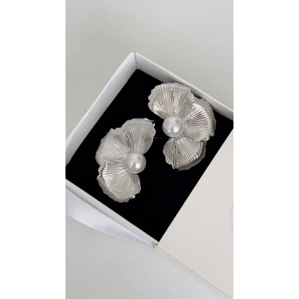 Silver Nilüfer küpe