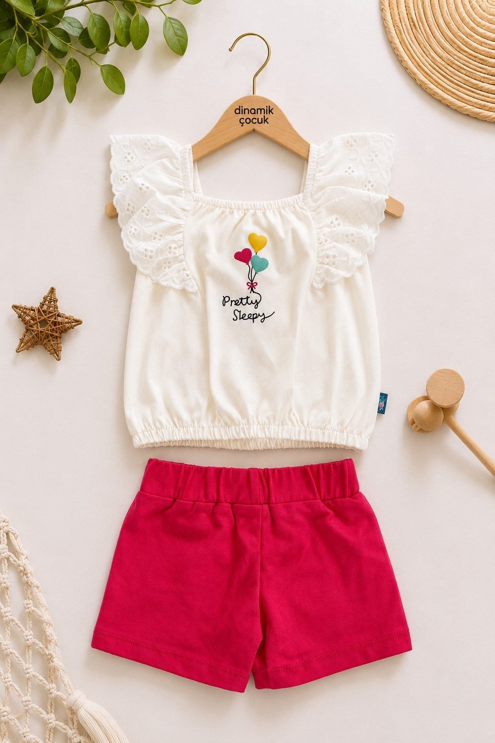 Kız Bebek Nakışlı Fisto Kollu Şortlu Takım Yazlık Pamuklu Alt Üst 2'li Takım 6-9-12-18-24 Ay