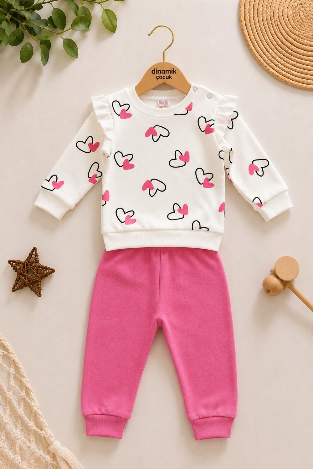 Kız Bebek/Çocuk Kalpli Omuzdan Çıtçıtlı Bebek Takımı 2li Alt Üst Mevsimlik Aylık 3-6-9-12ay