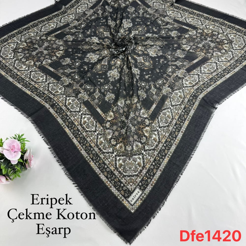 Eripek Çekme Koton Eşarp