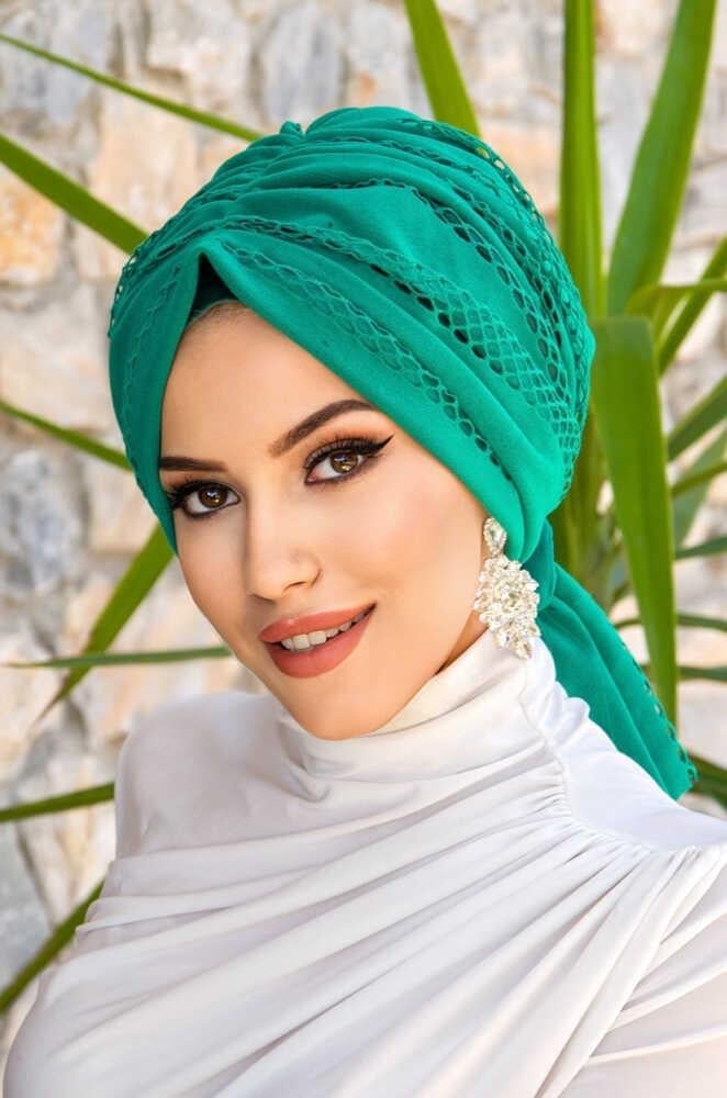 Bahar Yeşili File Tokalı Bone