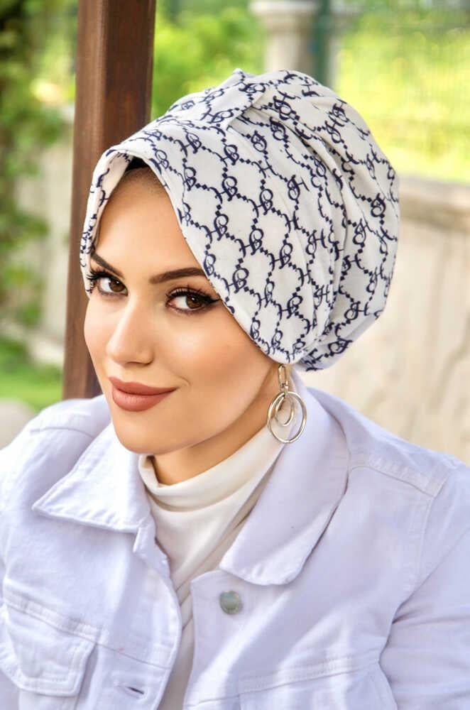 Lacivert Beyaz Hat Desenli Şapka Bone