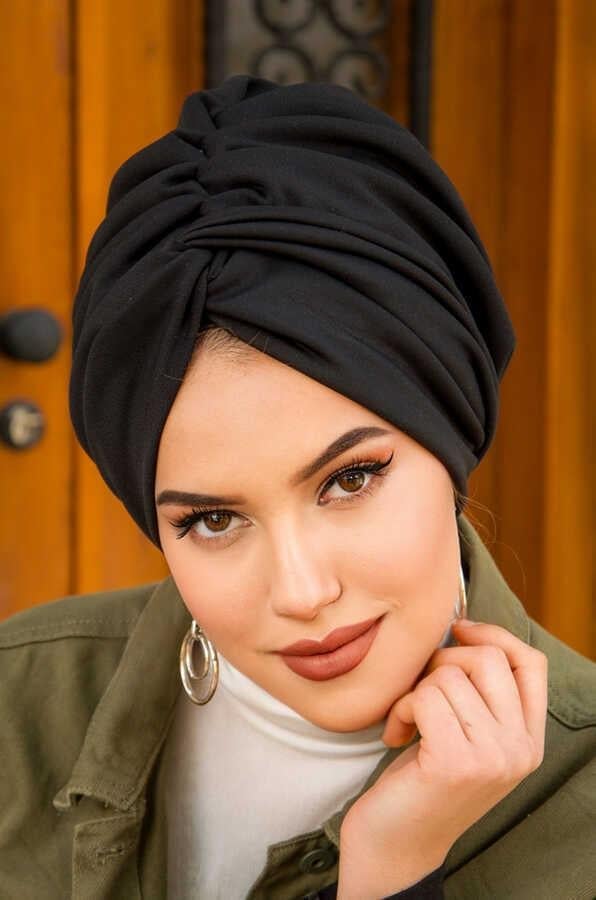 Siyah Burgu Model Dolgulu Bone / KÜÇÜK BOY