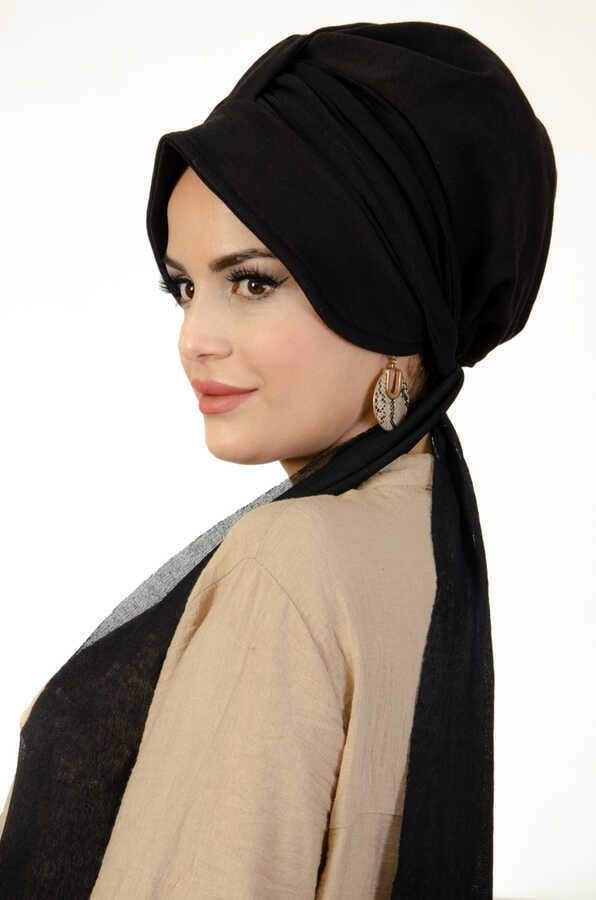 Siyah Fularlı Şapka Bone