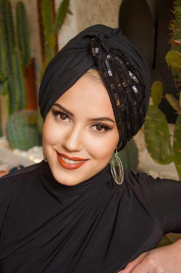 Siyah Payetli Burgu Model Tesettür Abiye Bone