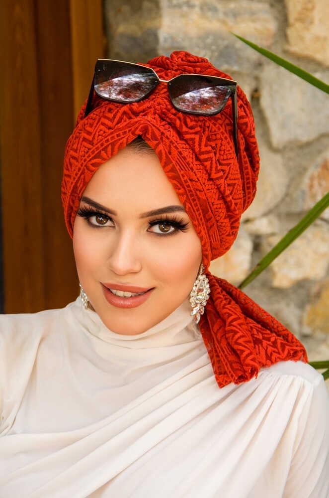 Taba Dantel Tokalı Bone